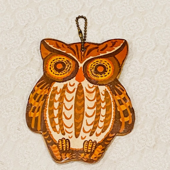 S8-BUNDLE ONLY Vintage Wooden Owl Keychain/Charm/Ornament/Gift Tag - Picture 3 of 6